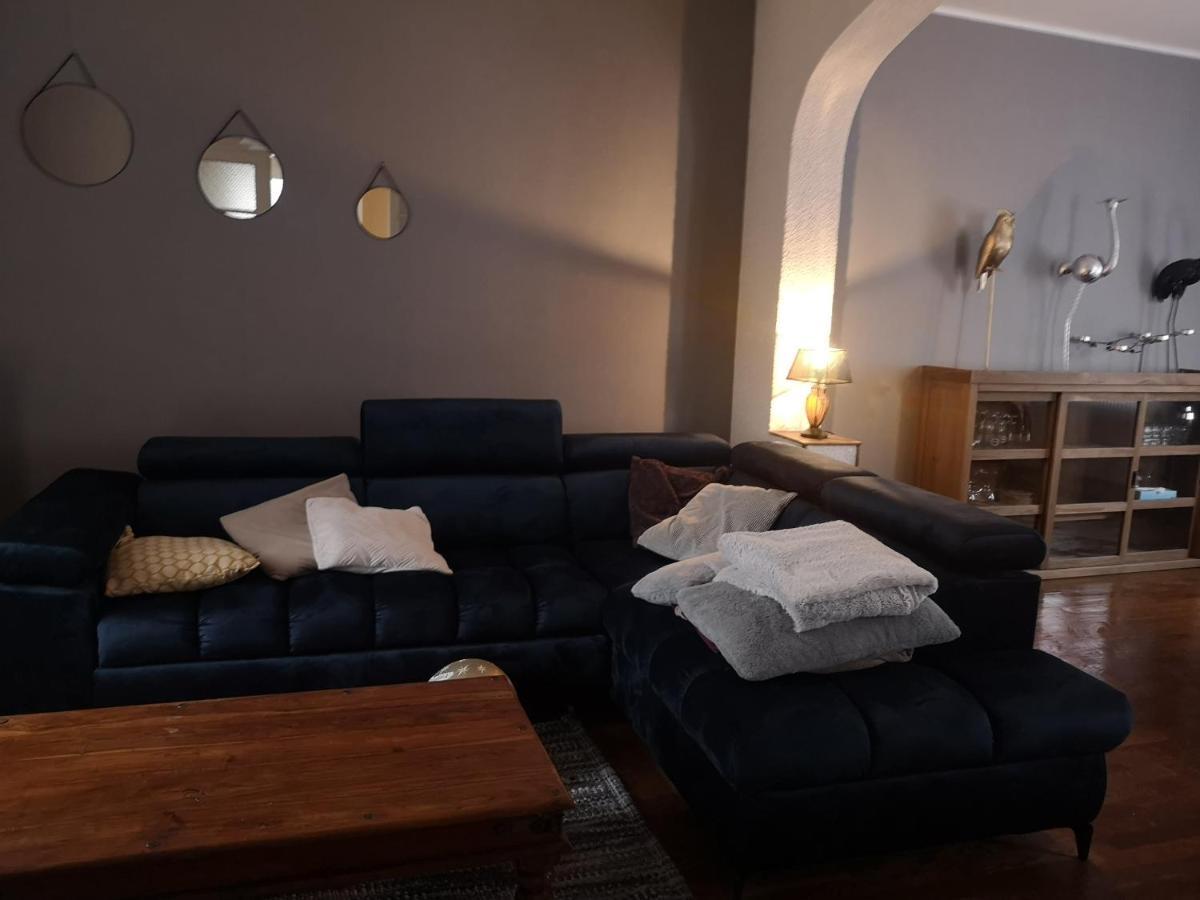 Le Repos Bien Merite Nesle Εξωτερικό φωτογραφία
